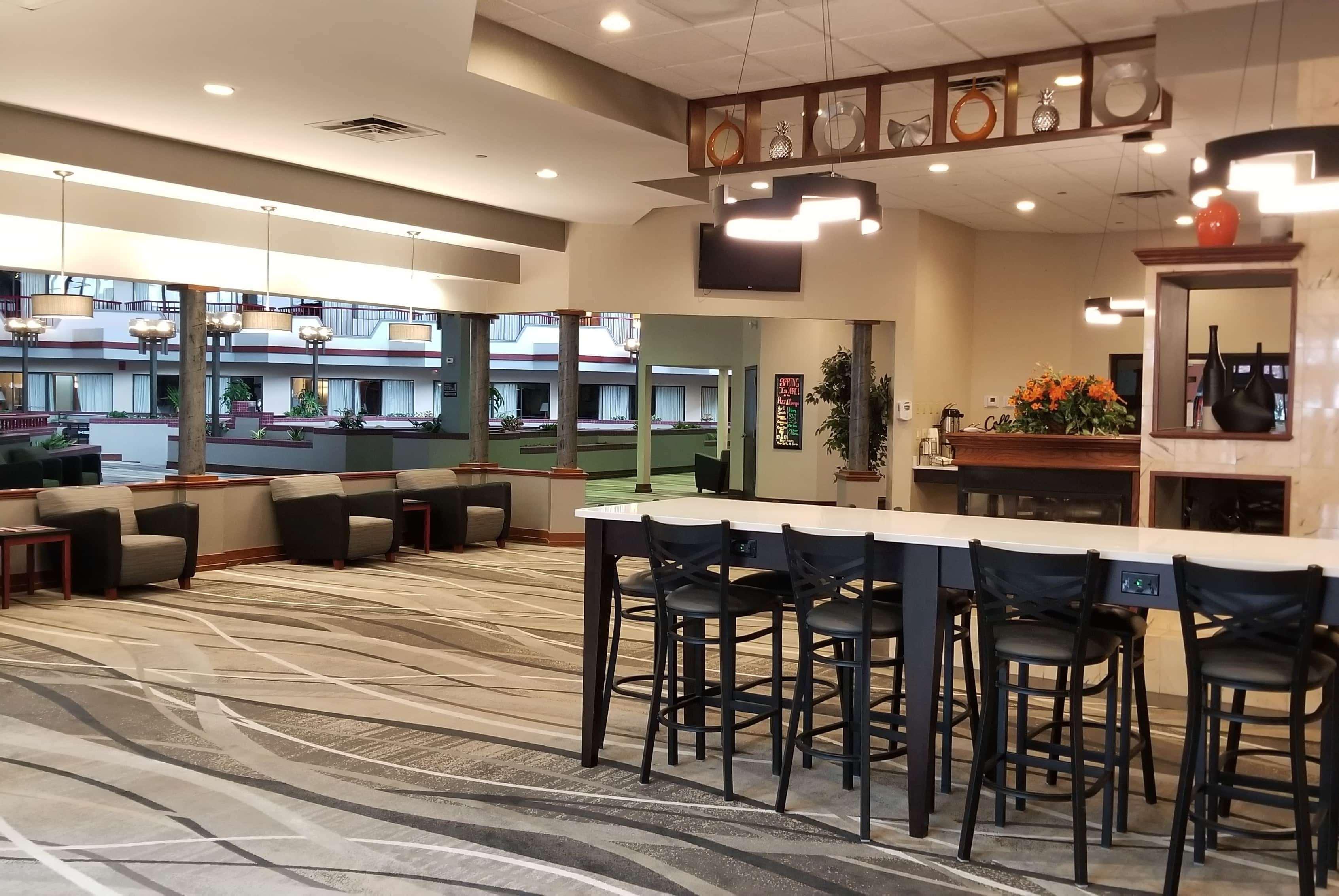 Howard Johnson By Wyndham Lima Extérieur photo